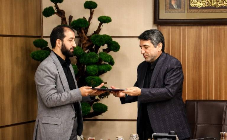ابلاغ حکم مدیر دبیرستان های دوره اول و دوم رفاه
